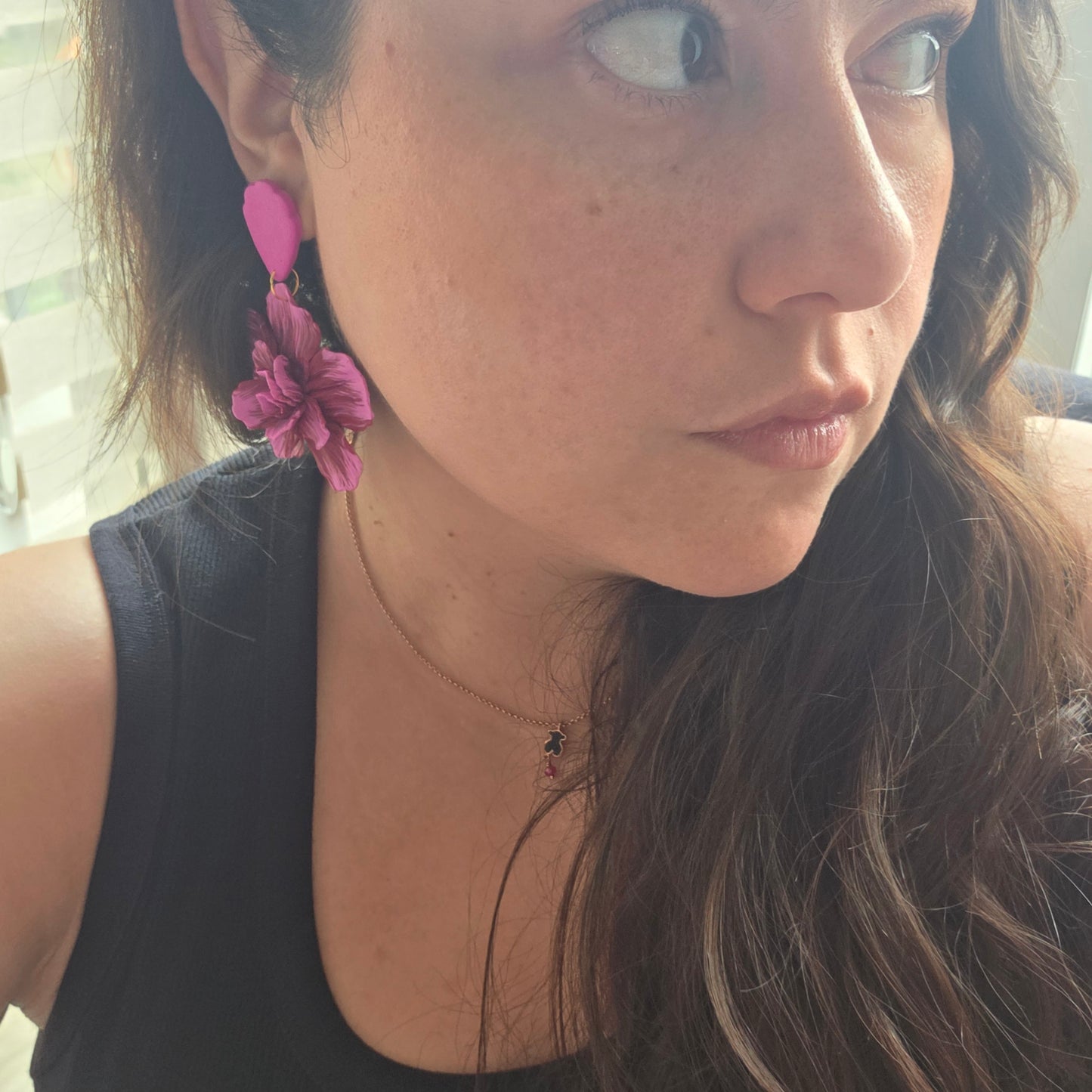 Clavelin fucsia burdeo